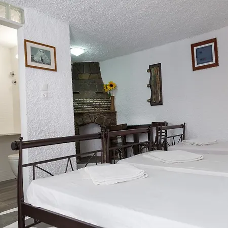 Eleni Guest house 3*