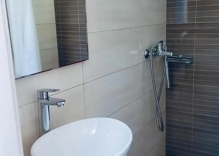 スタジオ エレニ